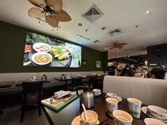 -大头虾越式风味餐厅(光明广场店)