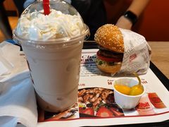 -The Habit Burger Grill 哈比特汉堡(复兴soho店)