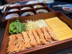 -鲁采LU STYLE(新天地店)