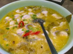酸菜鱼-新白鹿餐厅(嘉兴八佰伴华府店)