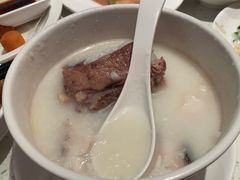 -肥仔文澳门猪骨煲(南京西路店)