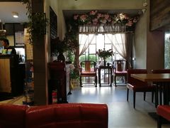 大堂-愉肴麻辣香锅(中山路店)