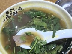 -黄阿姨锅贴大王(万航渡路店)