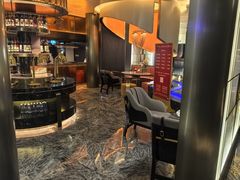 -尚善若水·汤泉·SPA·沐足(东方渔人码头店)
