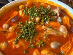 -Ameigo梅果·云贵川bistro(长宁来福士店)