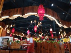 -老滇山寨•云南特色菜•地方菜•民族风情歌舞表演(金碧店)