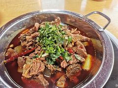 -大众跷脚牛肉馆·非遗传承单位(峨眉山店)