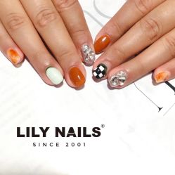 -LILY NAILS美甲美睫