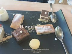 -LENBACH兰巴赫西餐啤酒坊(大连东港店)