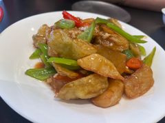 -红东阁东北菜烤肉酒馆(CROSS万象汇店)