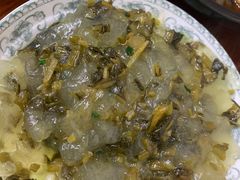 -胡子饮食店
