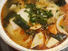 -小蛮椒麻辣烫·麻辣拌(静安店)