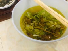 -乡党臊子面(丰庆公园店)