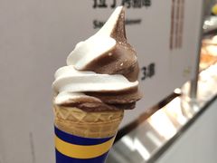 双层冰激凌-宜家·瑞典风味餐厅(北京西红门店)