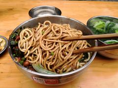 素椒杂酱面-左撇子私房面
