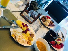 -上海龙之梦万丽酒店