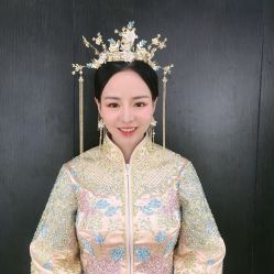-艾米丽婚纱礼服