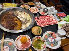 -沸炉重庆老火锅(军事博物馆店)