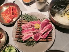 -草家酱蟹炭火烤肉店(珲春南路一店)