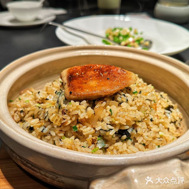 晶采轩[强]黑珍珠一钻