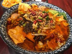 -粉家柳州螺蛳粉(杨宅路店)