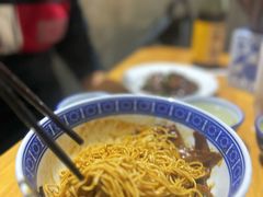 -沪西老弄堂面馆(定西路店)