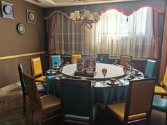 -禾田烤包子·新疆菜(人民电影院店)