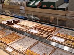 面包甜点陈列柜-泸溪河桃酥(欧尚店)