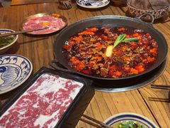 -旧街市鲜货老火锅(大光路店)