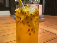 -瑰丽酒店·海吧·天际下午茶·现场DJ·天台酒吧