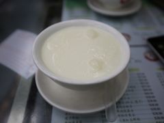 -义顺牛奶公司