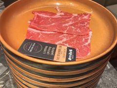 -牛YO寿喜烧·铁板烧和牛火锅自助(市府恒隆店)
