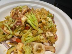 -楚山晓·湖北菜(武汉光谷K11店)