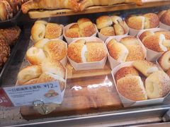 一口奶油芝士面包-巴黎贝甜·生日蛋糕(杭州文二路店)