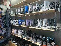 -4+2肆加贰雪具库(上庄店)
