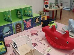 -红黄蓝成长中心(公益西桥校区)