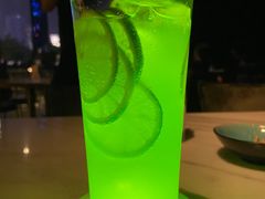 -STARRY CAFE & LOUNGE BAR(高新店)