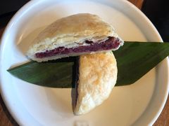 玫瑰鲜花饼-云海肴·汽锅鸡·云南菜(天山百盛优客店)