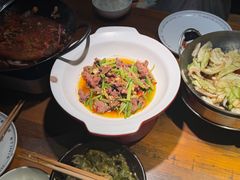 -洞庭土菜馆(易发广场店)