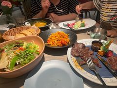 -德斯堡德国餐吧(锦华万达店)