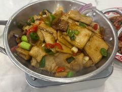 -江城燕子大排档(江汉路步行街店)