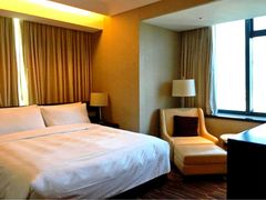 -上海龙之梦万丽酒店