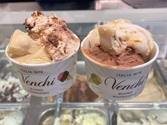 -VENCHI 闻绮(上海佛罗伦萨小镇店)