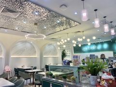 -丽莎沙拉轻食餐厅(国贸店)