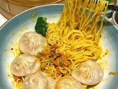 -馋三尺蟹粉小笼(人民广场店)