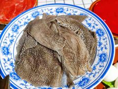 屠场鲜毛肚-董眼镜火锅(洪崖洞总店)