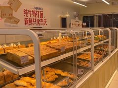 -红星前进面包牛奶公司(畅春园店)