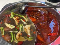 -佰人王串串香火锅(洋珠巷店)