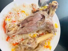 -特丰抓饭(莱茵庄园店)