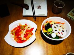 -小放牛炒菜馆(军校店)